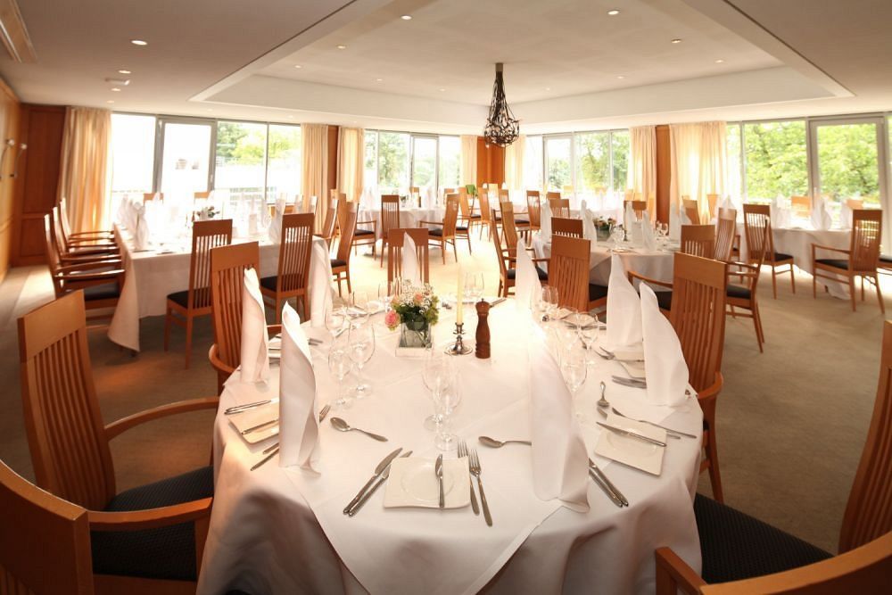 Golfhotel Gut Neuenhof Frondenberg Exterior photo